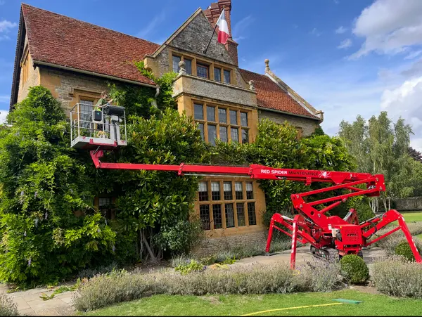 red-spider-maint-img1 (3)